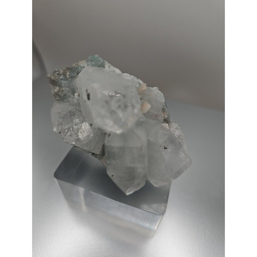 Apophyllite crystal specimen 108grams | Mineral Specimens | Wiccan Center
