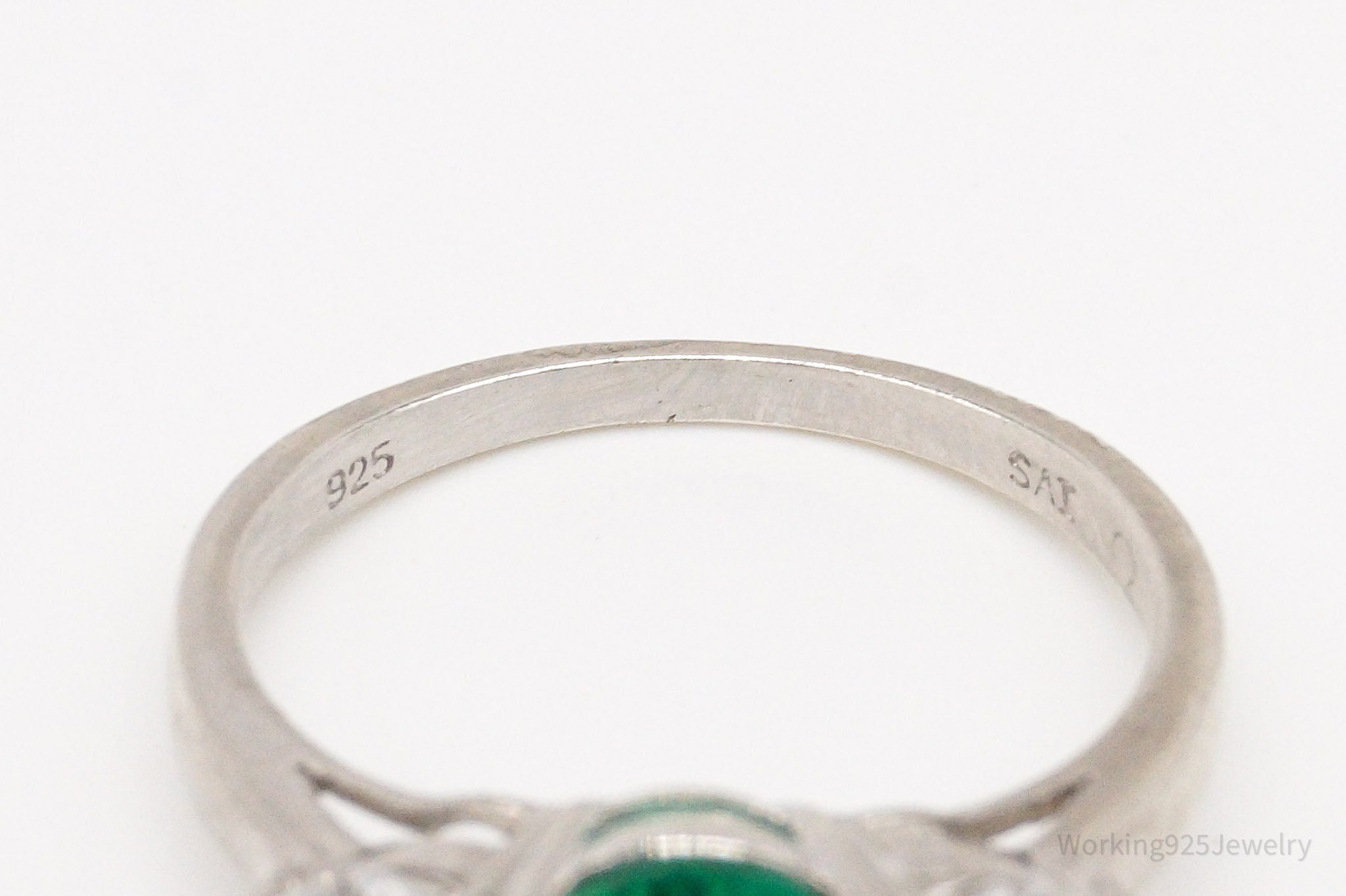 Vintage SAI Lab Emerald White Sterling Silver Ring - Size 7.75 | Jewelry > Rings | Wiccan Center