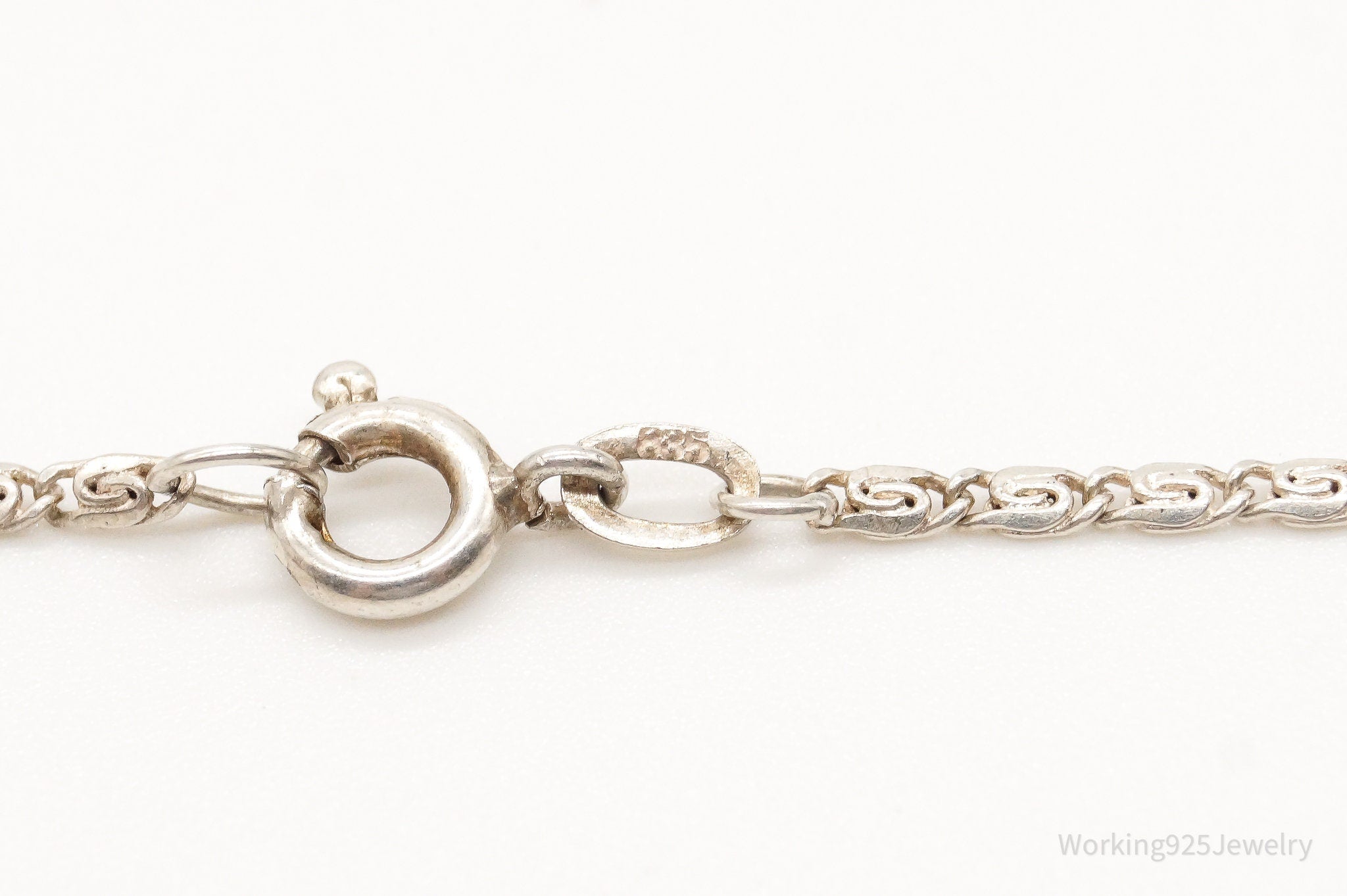 Vintage Garnet Filigree 835 Silver Necklace | Jewelry > Necklaces > Pendants | Wiccan Center