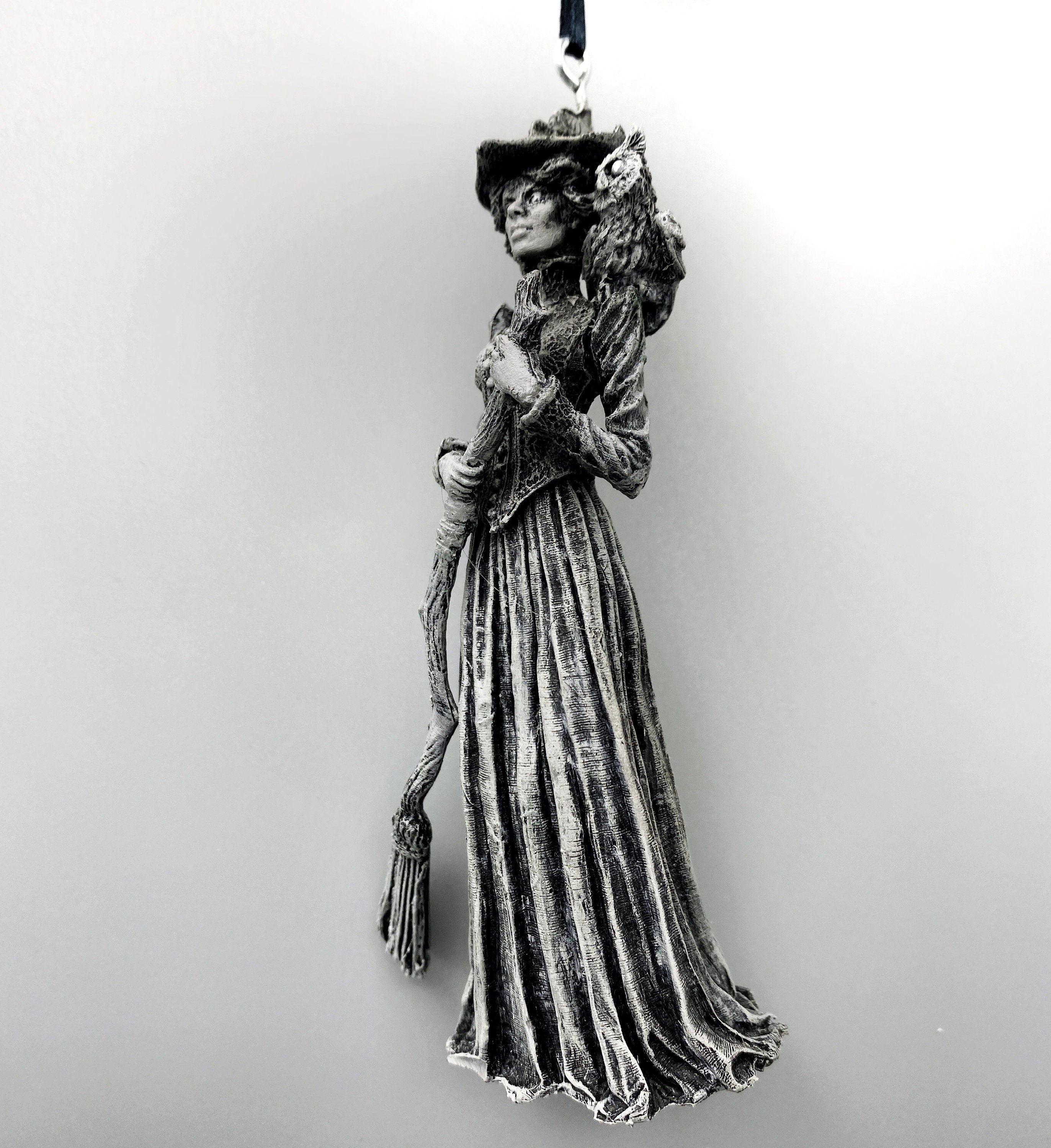 Victorian Witch Ornament, Hand Painted Resin Sculpture | Gothic VictorianFolklore Figurine |Christmas Witch Pagan Ornament for Holiday Decor