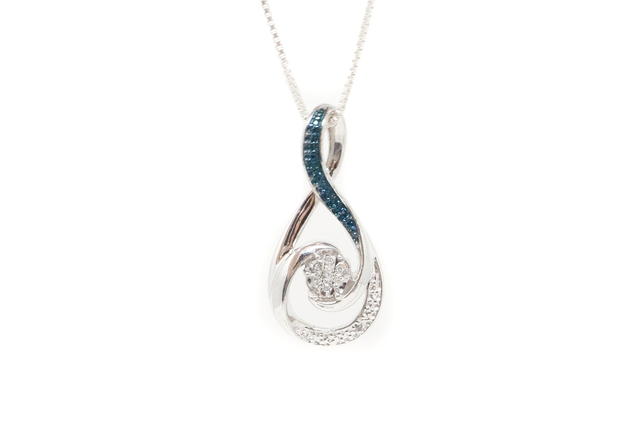Vintage Blue Diamond Sterling Silver Necklace Pendant | Jewelry > Necklaces > Pendants | Wiccan Center