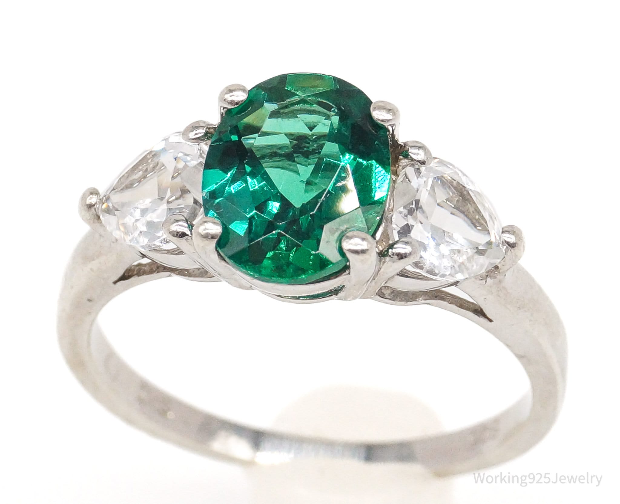 Vintage SAI Lab Emerald White Sterling Silver Ring - Size 7.75 | Jewelry > Rings | Wiccan Center