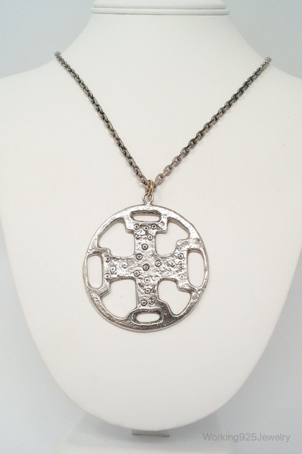 Vintage Metropolitan Museum of Art Sterling Silver Necklace | Jewelry > Necklaces > Pendants | Wiccan Center