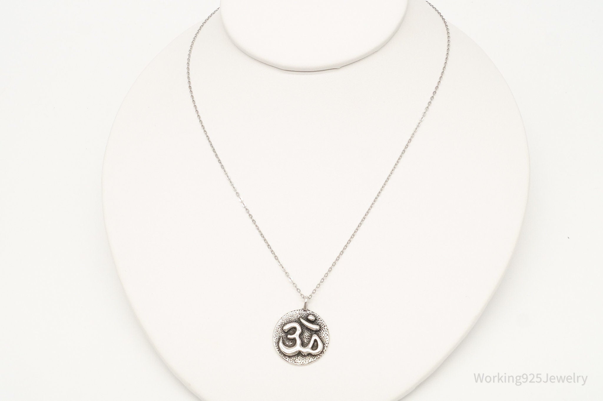 Vintage Om Symbol Sterling Silver Necklace | Jewelry > Necklaces > Pendants | Wiccan Center