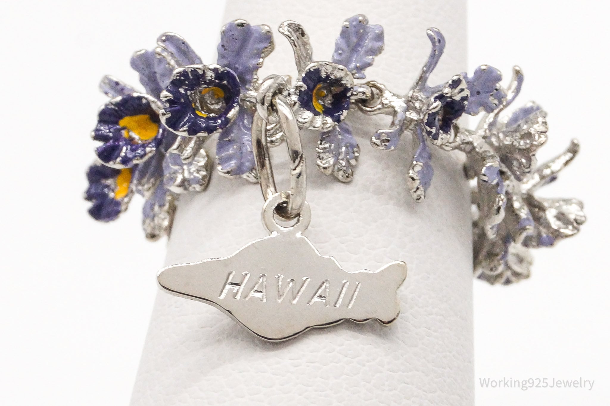 Vintage "Hawaii" State Purple Flowers Enamel Sterling Silver Ring - Size 5 | Jewelry > Rings | Wiccan Center