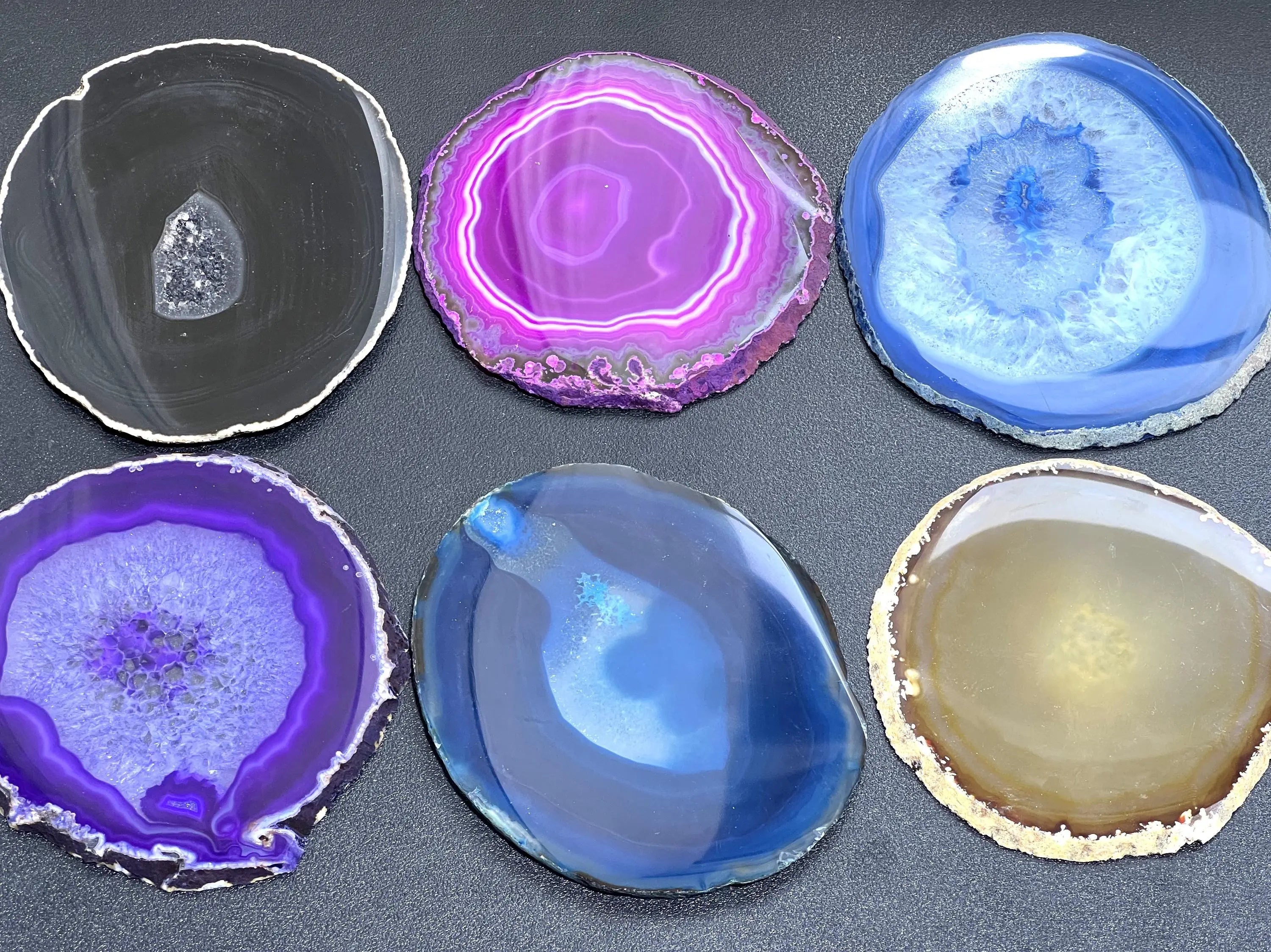 Round Circular Agate Slices (1 Pound)(3.7-4.0 Inches)(Size #3) One LB Wholesale Pink Black Blue Teal Pink Purple Red Mixed Colors Amazing Crystals