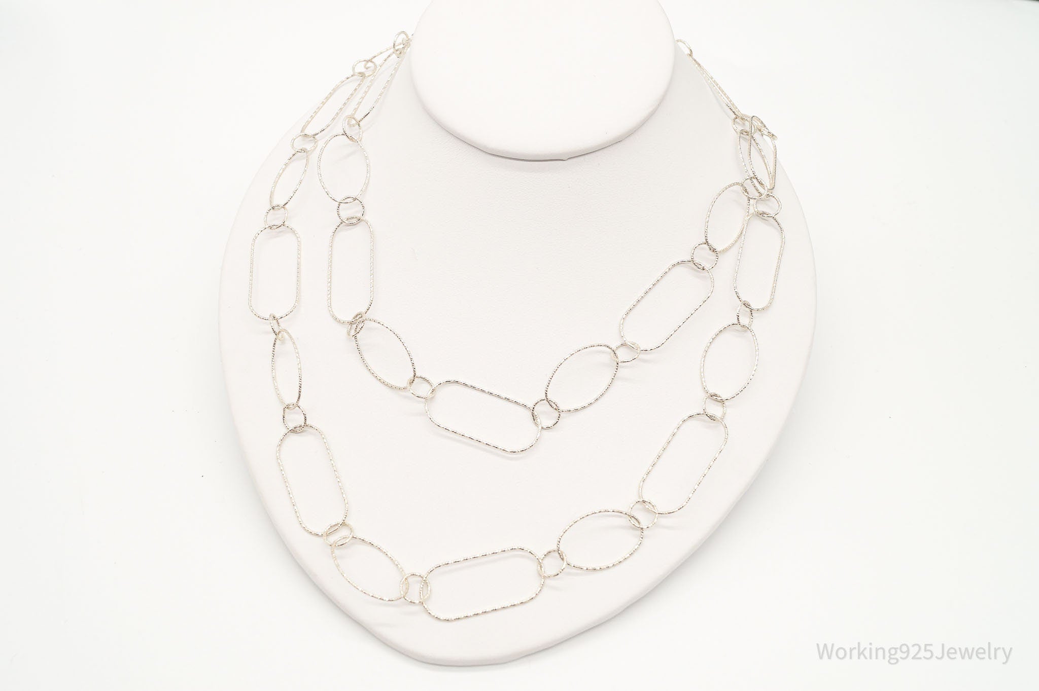 Vintage Designer Silpada Oval Link Textured Sterling Silver Necklace - 38" | Jewelry > Necklaces > Pendants | Wiccan Center