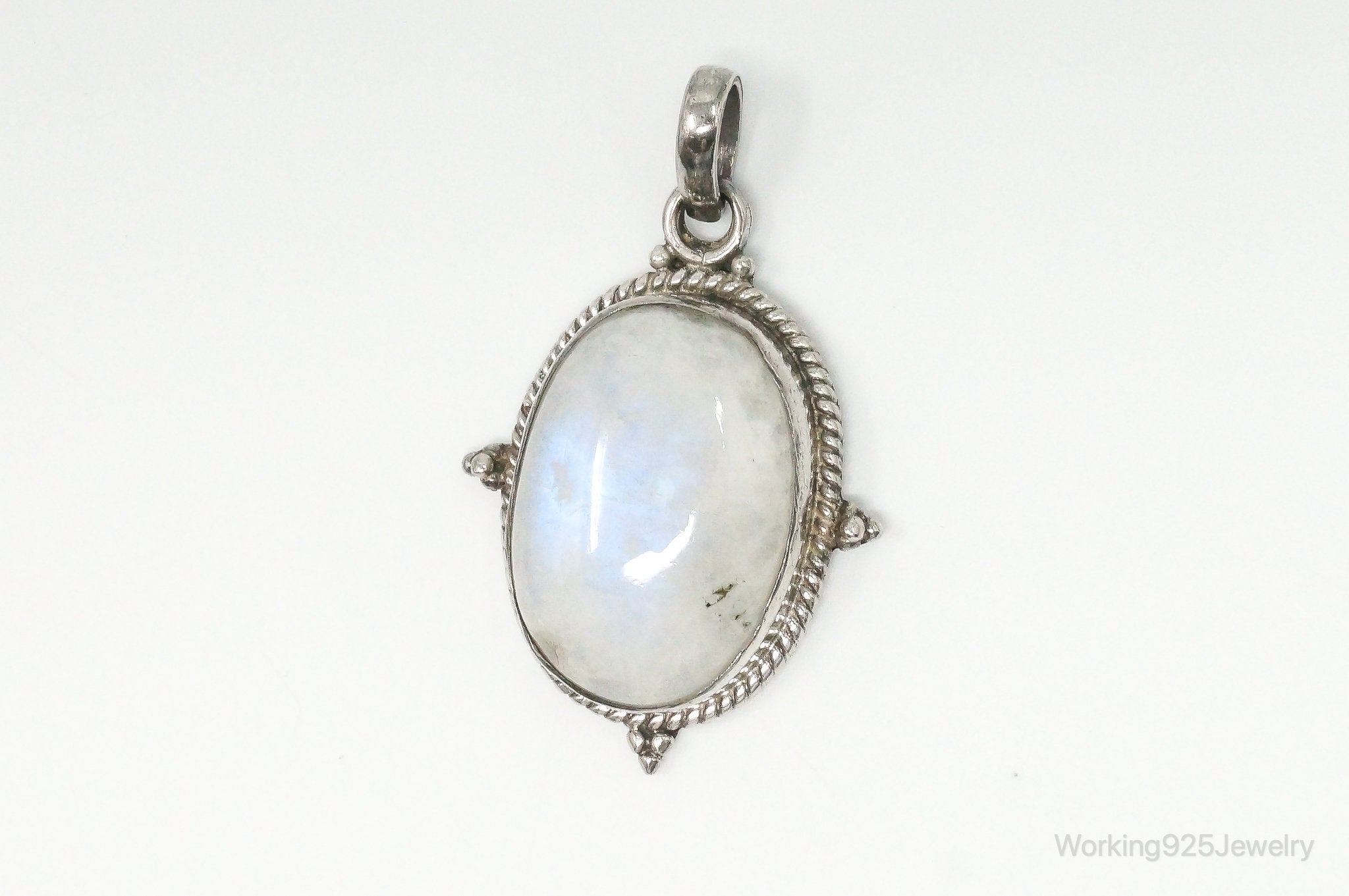 Vintage Moonstone Sterling Silver Southwestern Necklace Pendant | Jewelry > Necklaces > Pendants | Wiccan Center