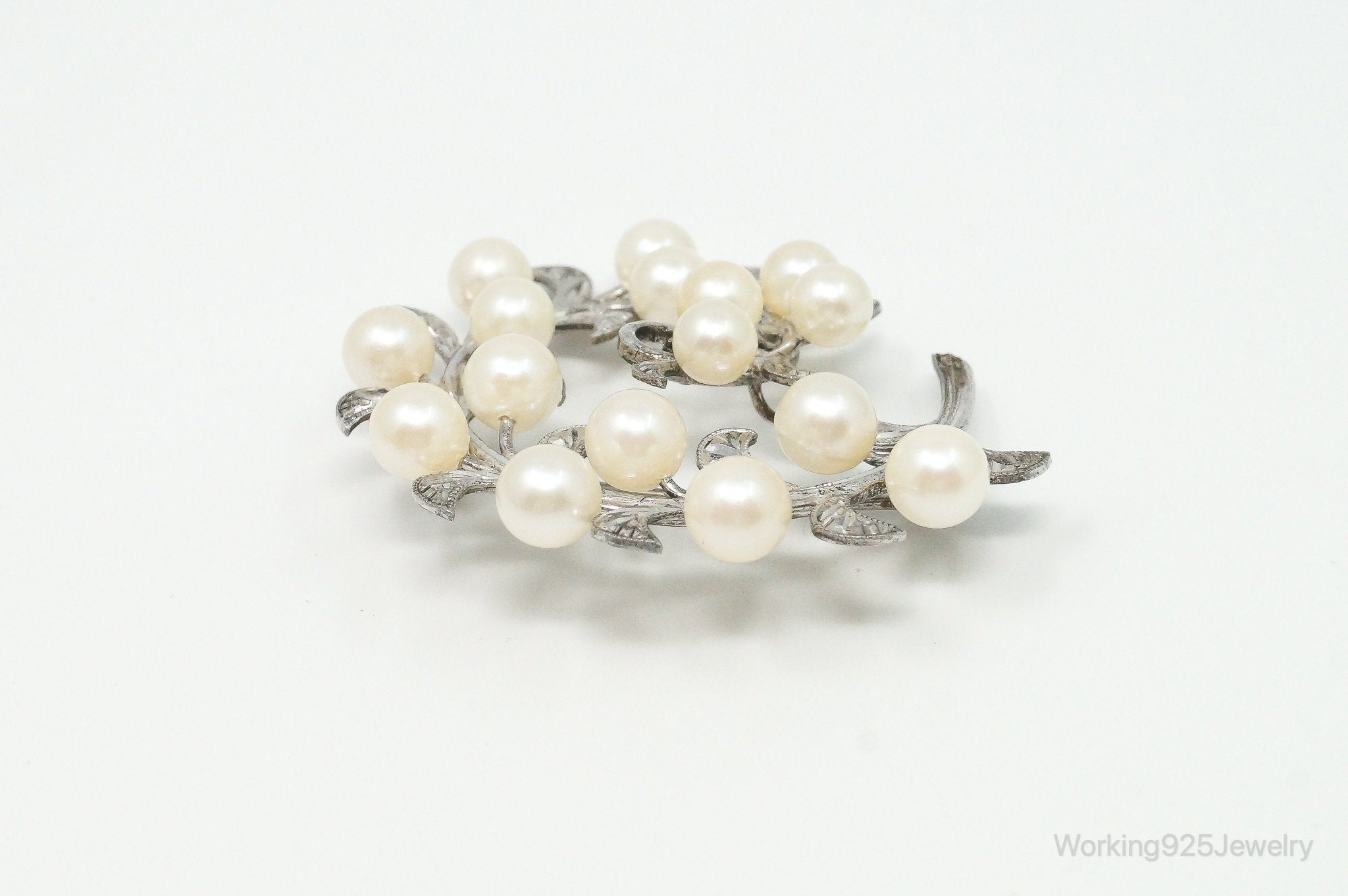 Large Antique Faux Pearl Sterling Silver Brooch Pin | Jewelry > Brooches, Pins & Clips | Wiccan Center
