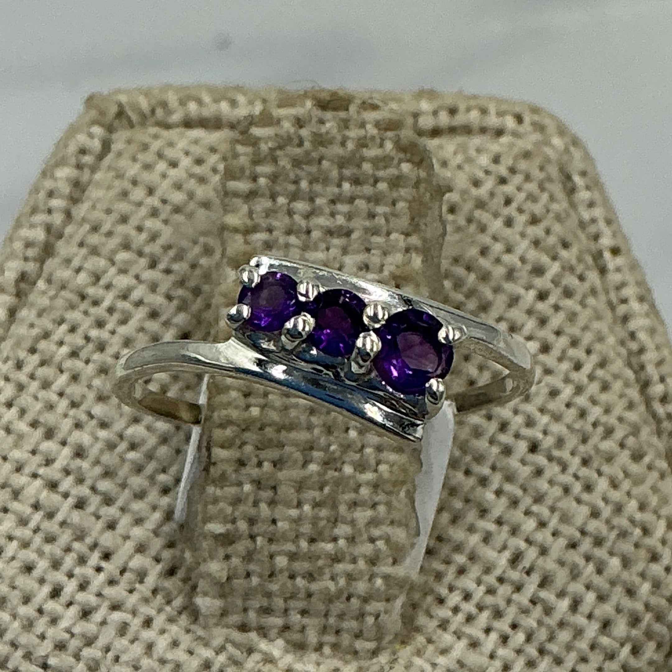 Sterling Silver Split Banded Triple Circle Amethyst Ring – Size 5 – Calm, Intuition & Spiritual Protection | Rings | Wiccan Center