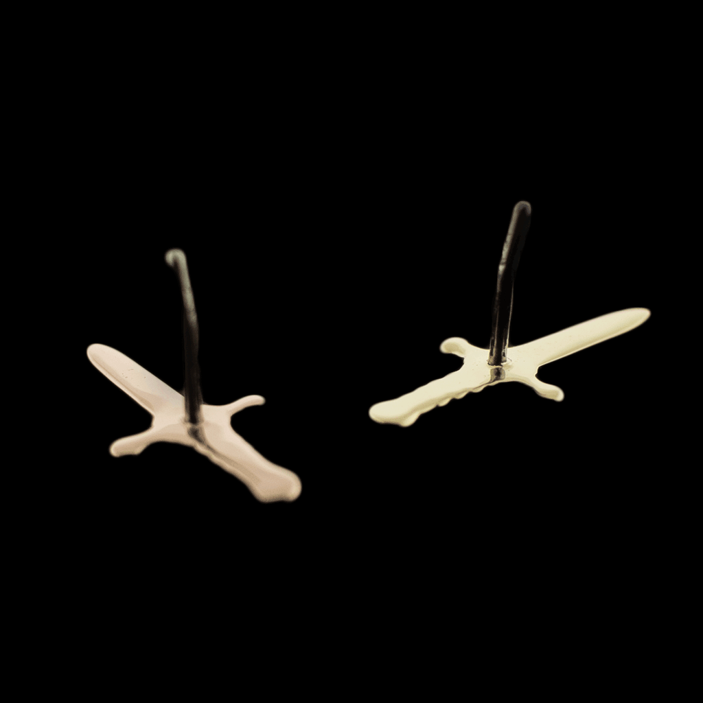 Siren's Fang - 14KT Gold Threadless End | Threadless End | Wiccan Center