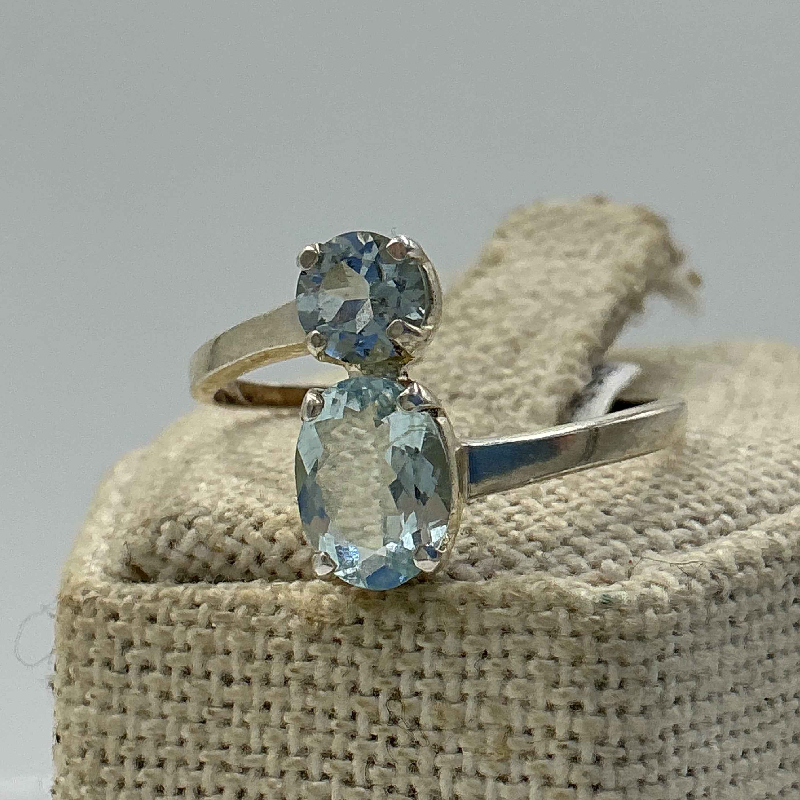 Sterling Silver Stacked Oval & Circle Aquamarine Ring- Size 10 - Peace, Courage & Clear Communication | Rings | Wiccan Center