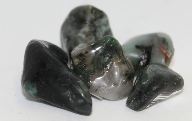 Emerald | Tumbled Gemstone | Wiccan Center