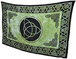 Triquetra Green - Tapestry (72x108) | Tapestry | Wiccan Center