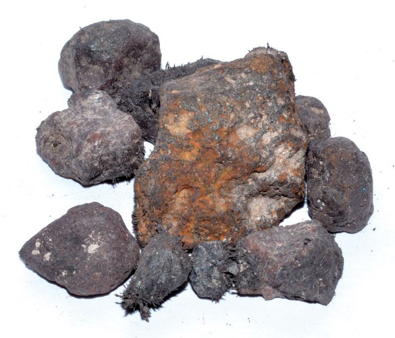 Lodestone Natural | Rough Gemstone | Wiccan Center