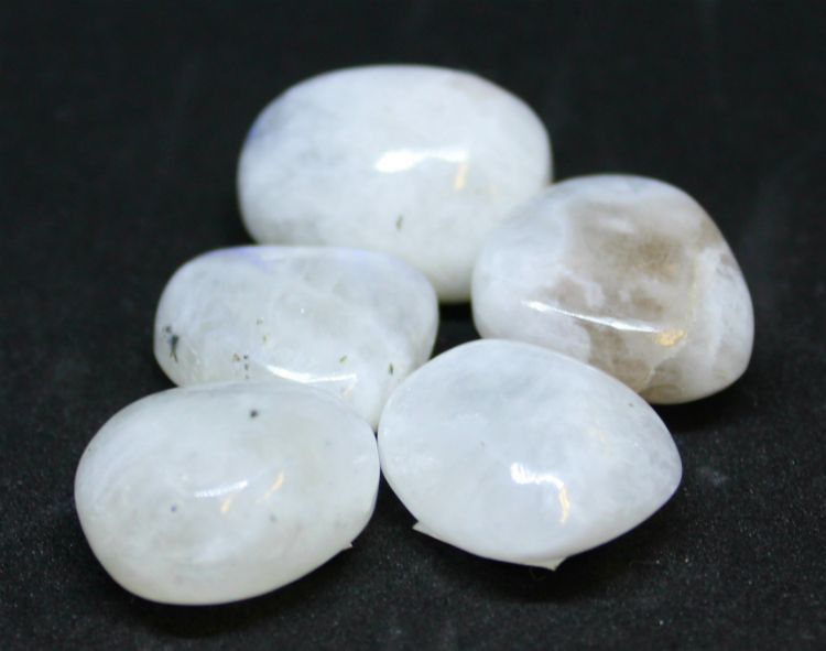 Moonstone Rainbow AAA | Tumbled Gemstone | Wiccan Center