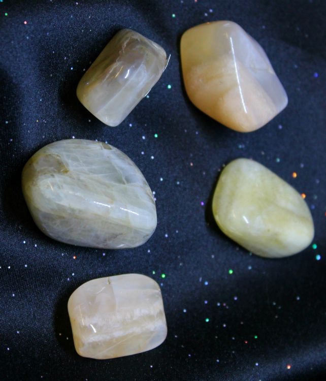 Moonstone | Tumbled Gemstone | Wiccan Center