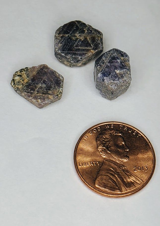 Raw Sapphire-Sm | Rough Gemstone | Wiccan Center