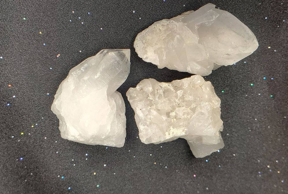 Arkansas Mini Quartz Cluster - Large (1.5") | Clusters | Wiccan Center