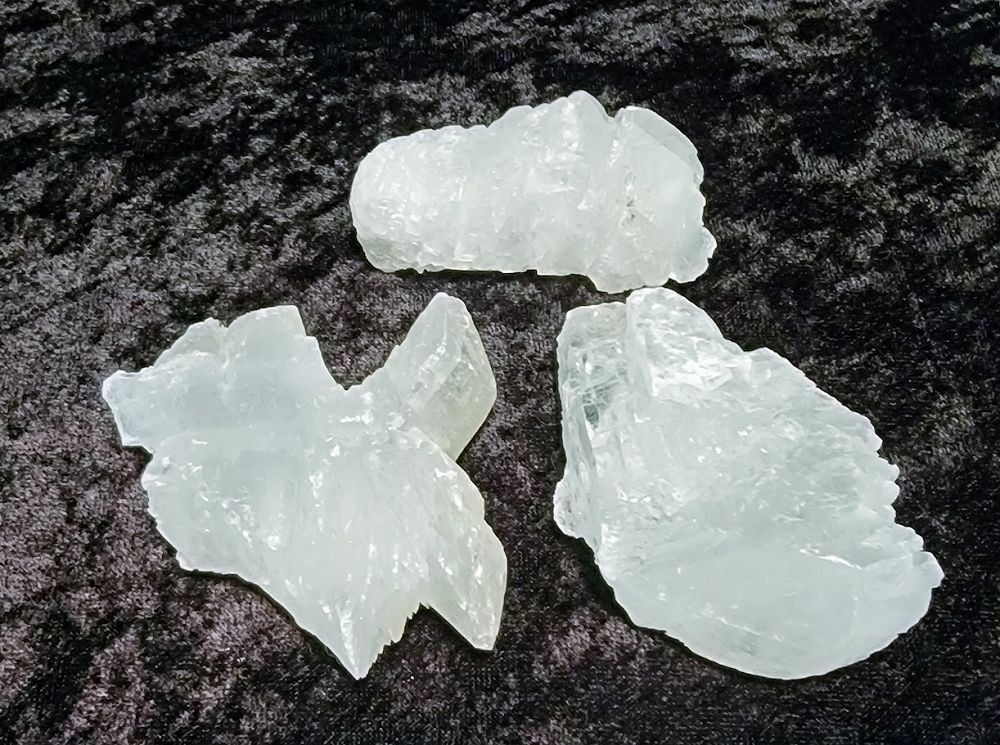 Angel Wings Selenite - Small (50-199g) | Gemstone | Wiccan Center