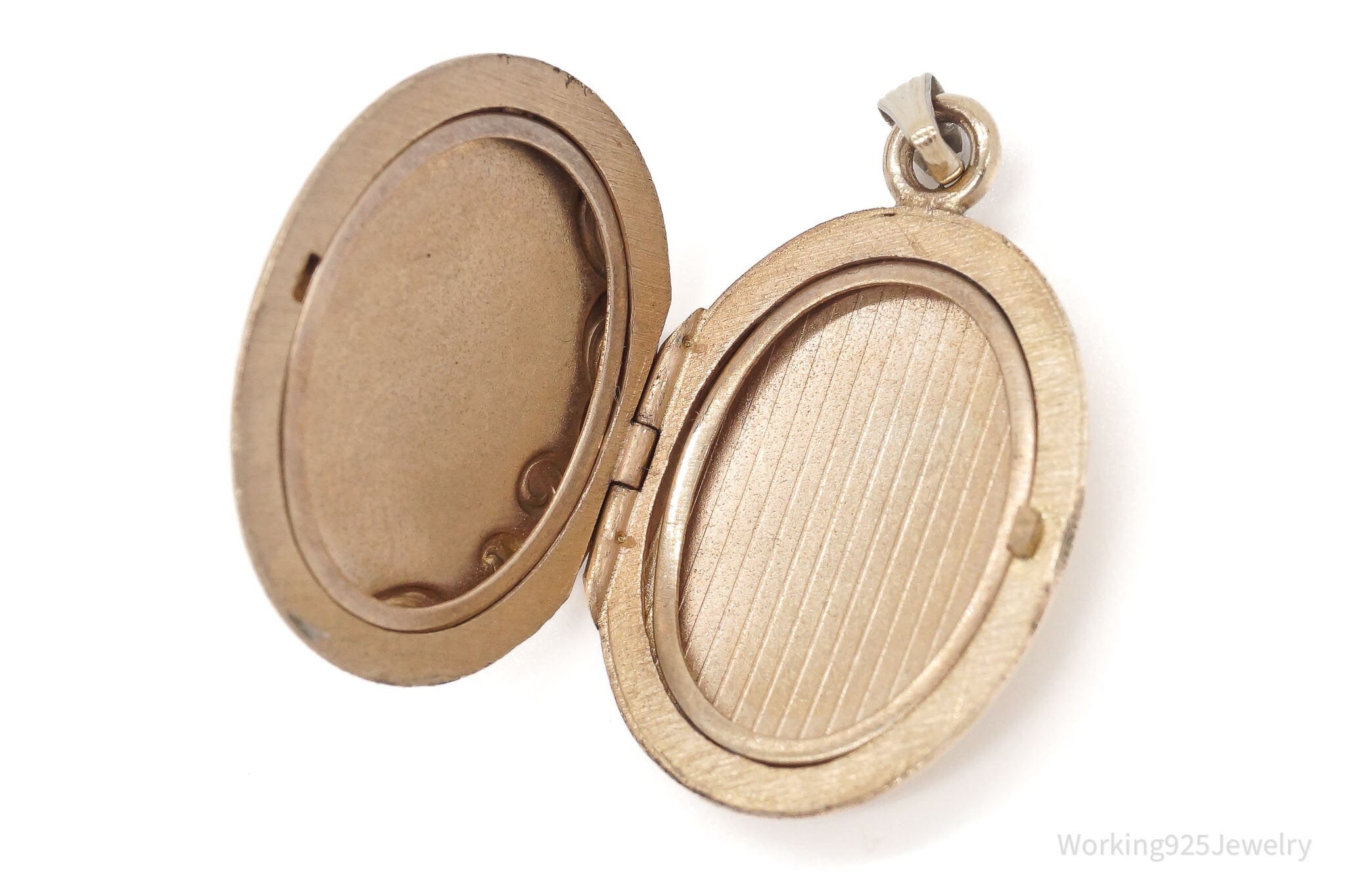Antique 12K Gold Filled Floral Etched Locket Pendant | Jewelry > Necklaces > Pendants | Wiccan Center