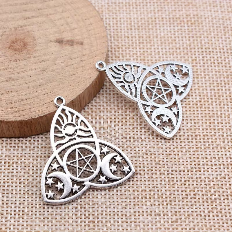 Celestial Triquetra - Charm