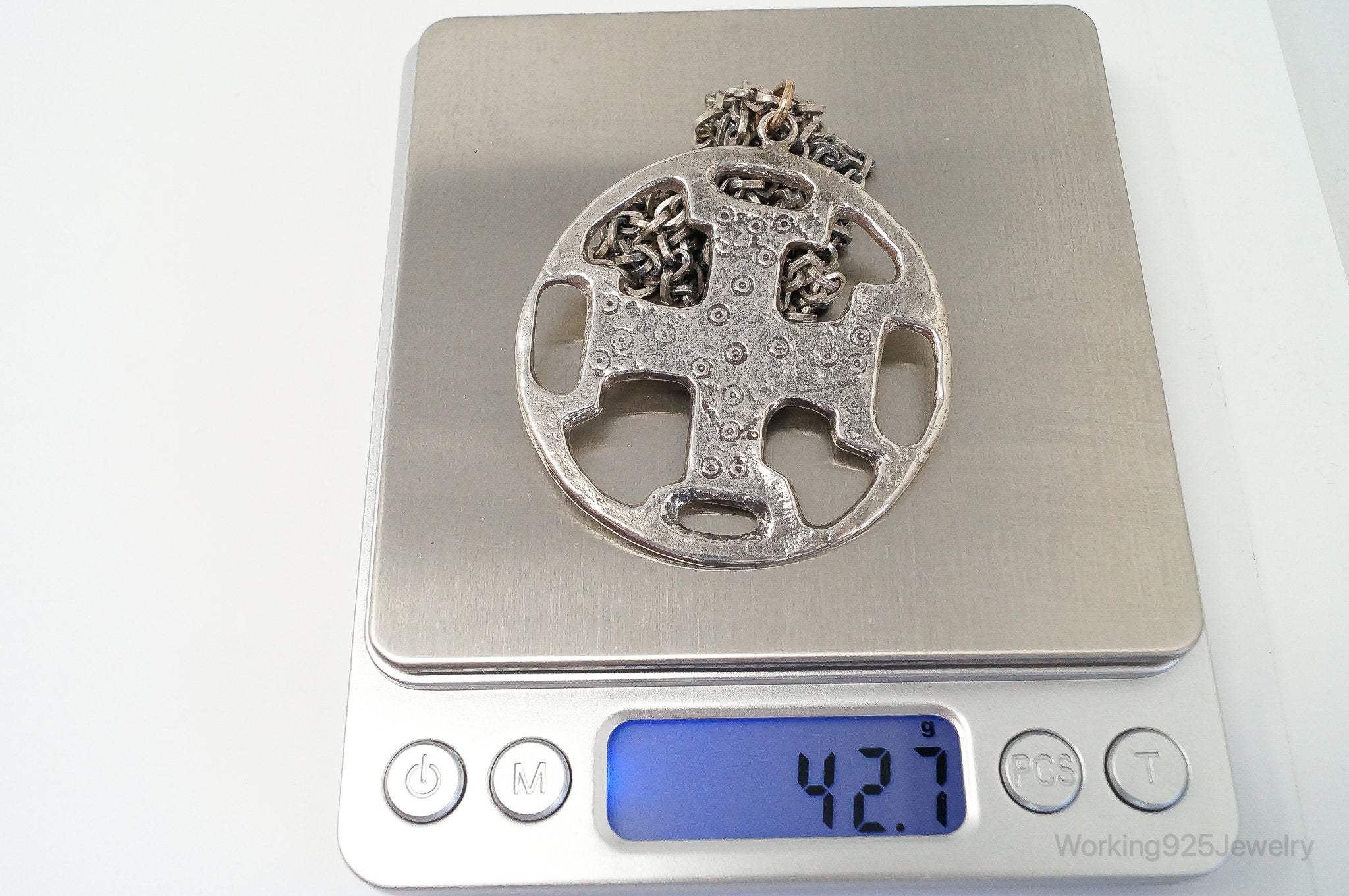 Vintage Metropolitan Museum of Art Sterling Silver Necklace | Jewelry > Necklaces > Pendants | Wiccan Center