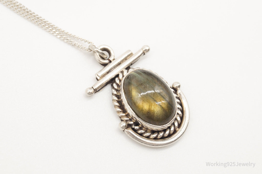 Vintage Labradorite Sterling Silver Necklace | Jewelry > Necklaces > Pendants | Wiccan Center