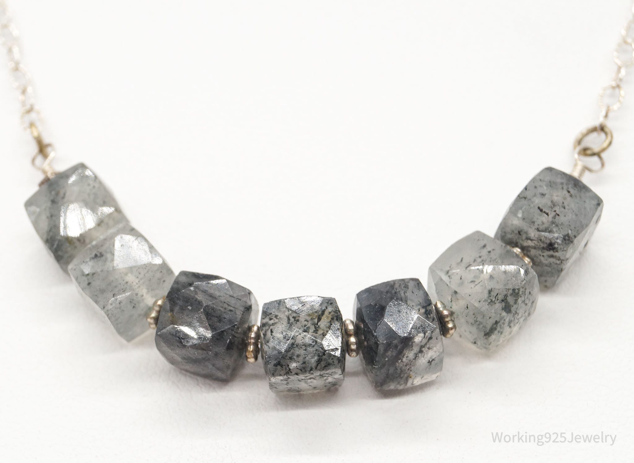 Vintage Spotted Quartz Bead Silver Chain Link Necklace | Jewelry > Necklaces > Pendants | Wiccan Center