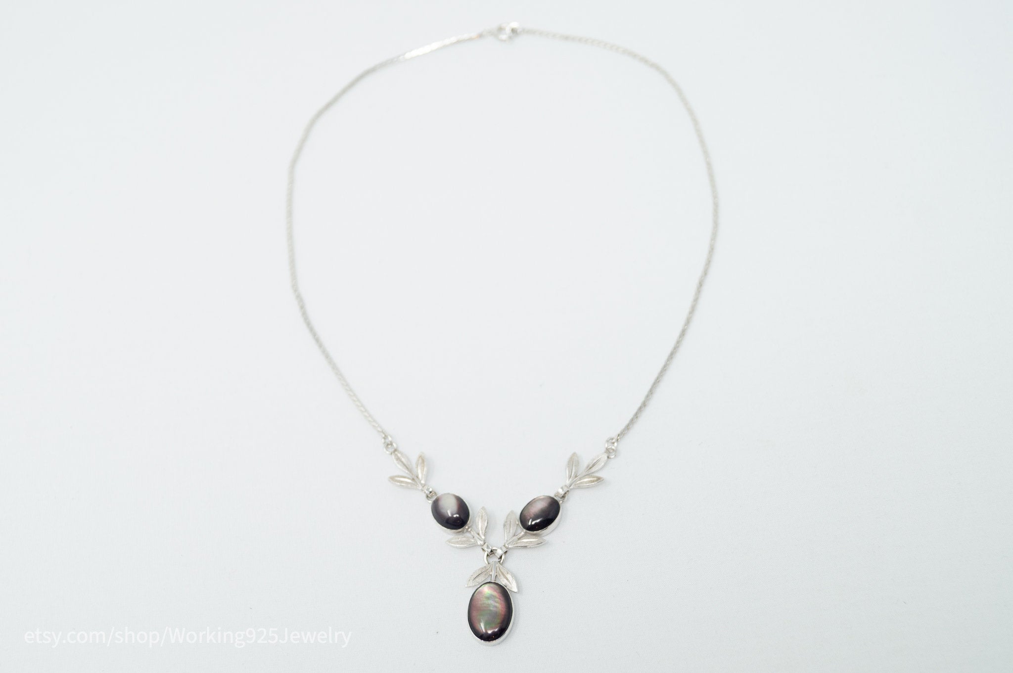 Vintage Designer Van Dell Black MOP Sterling Silver Necklace | Jewelry > Necklaces | Wiccan Center