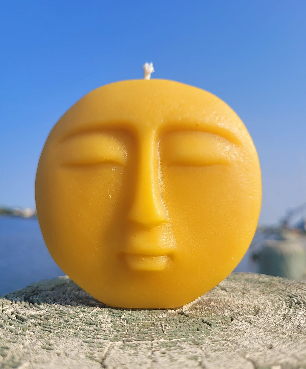 Resting Moon | Candle | Wiccan Center
