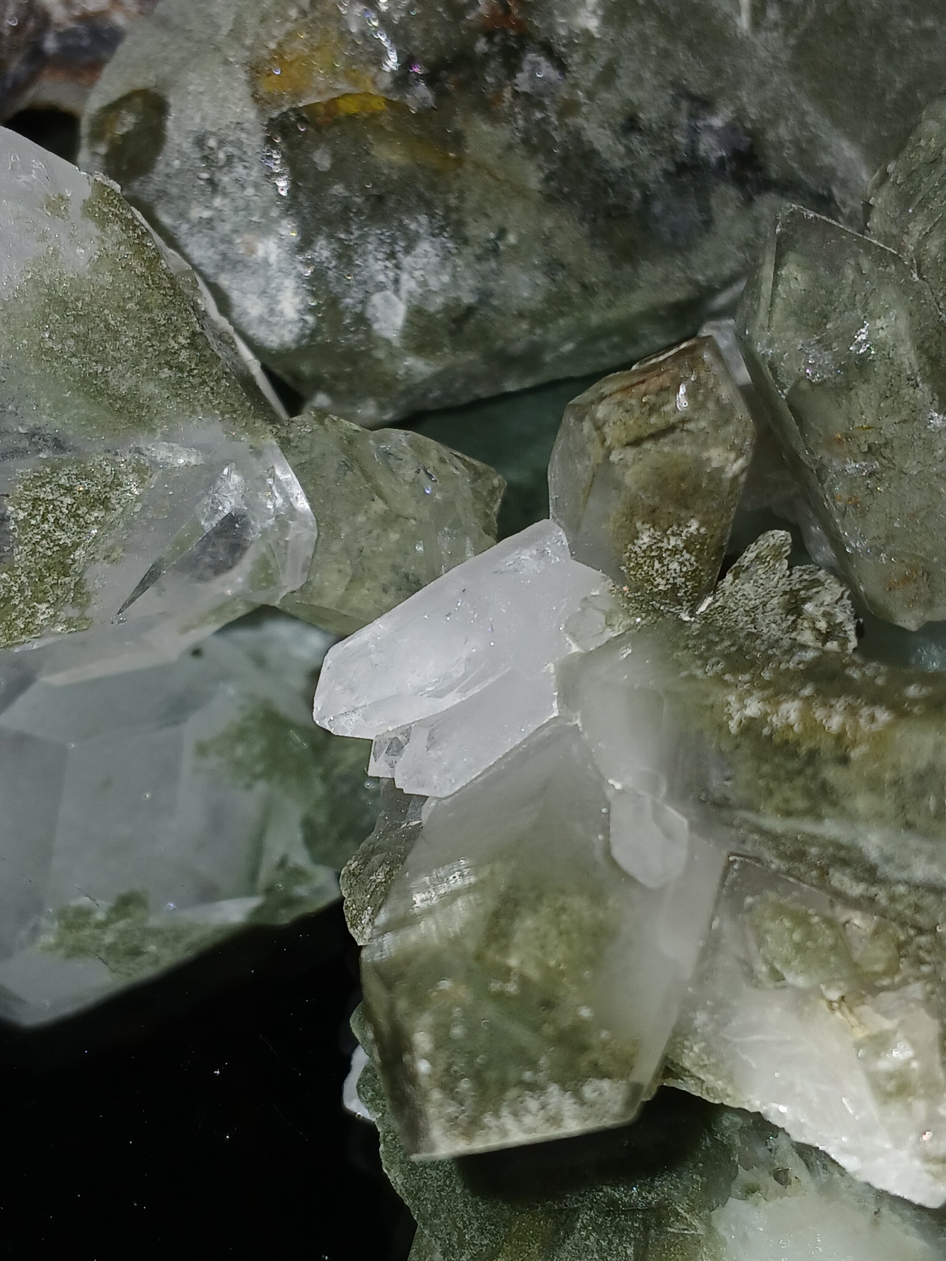 Chlorite Quartz Cluster | | Wiccan Center