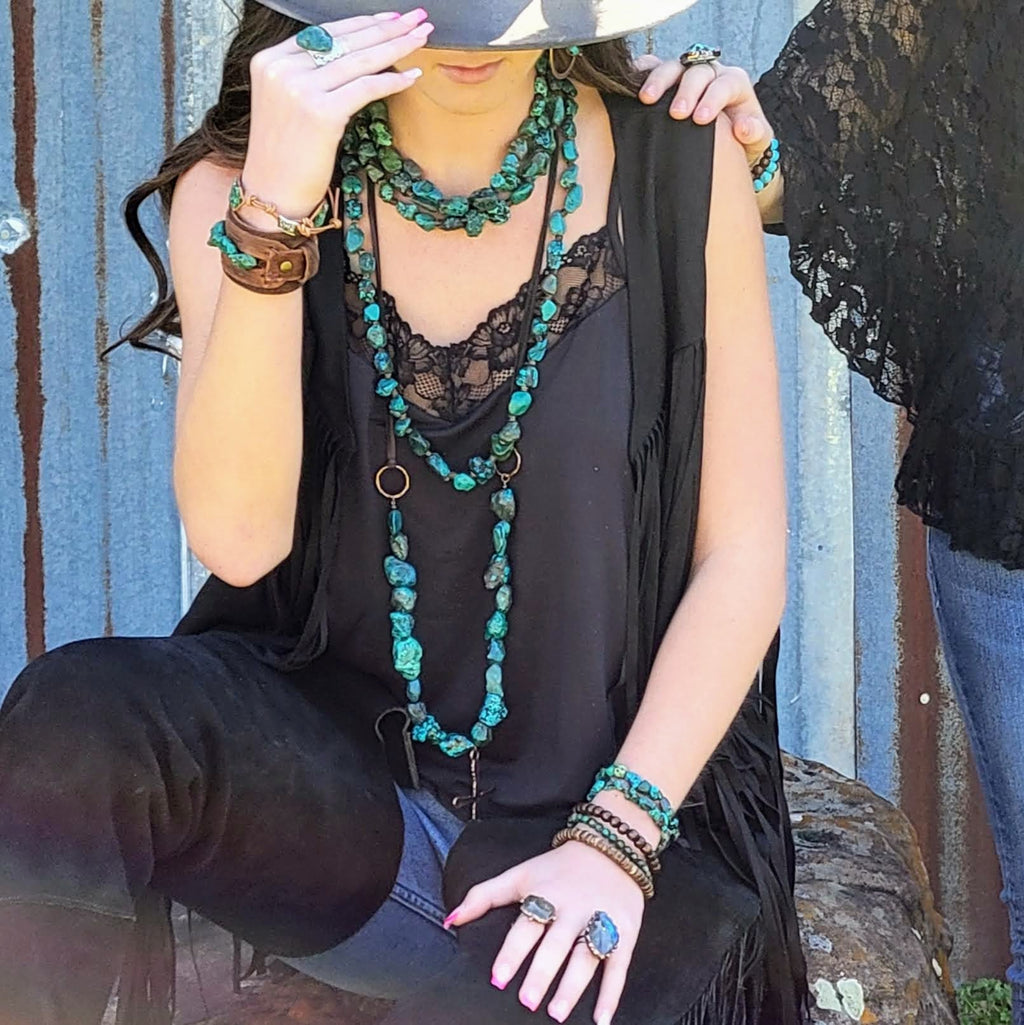 African Turquoise Beaded Stretch Bracelet 805n