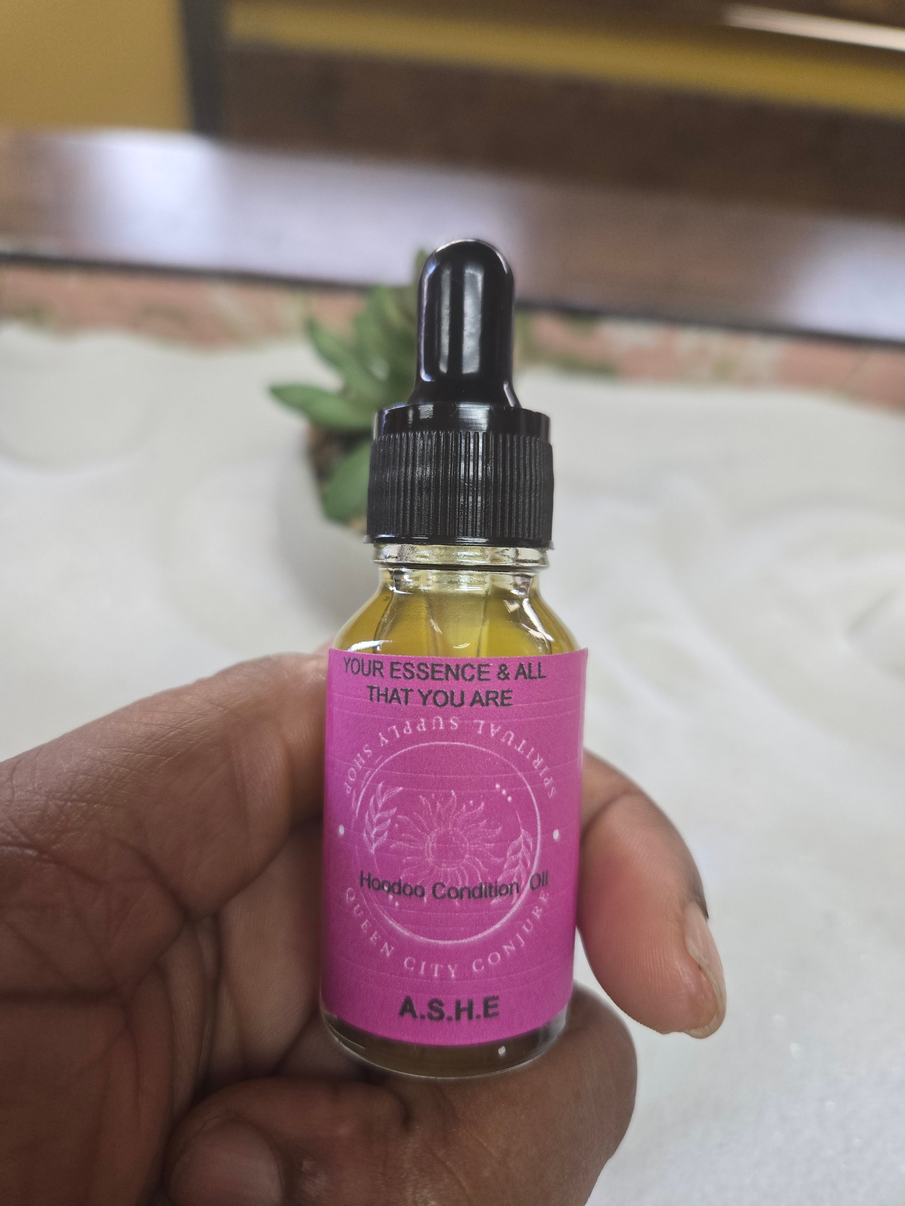 Ashè Oil - Spiritual Power & Divine Energy Hoodoo Conjure Oil | Spiritual Oil | Wiccan Center