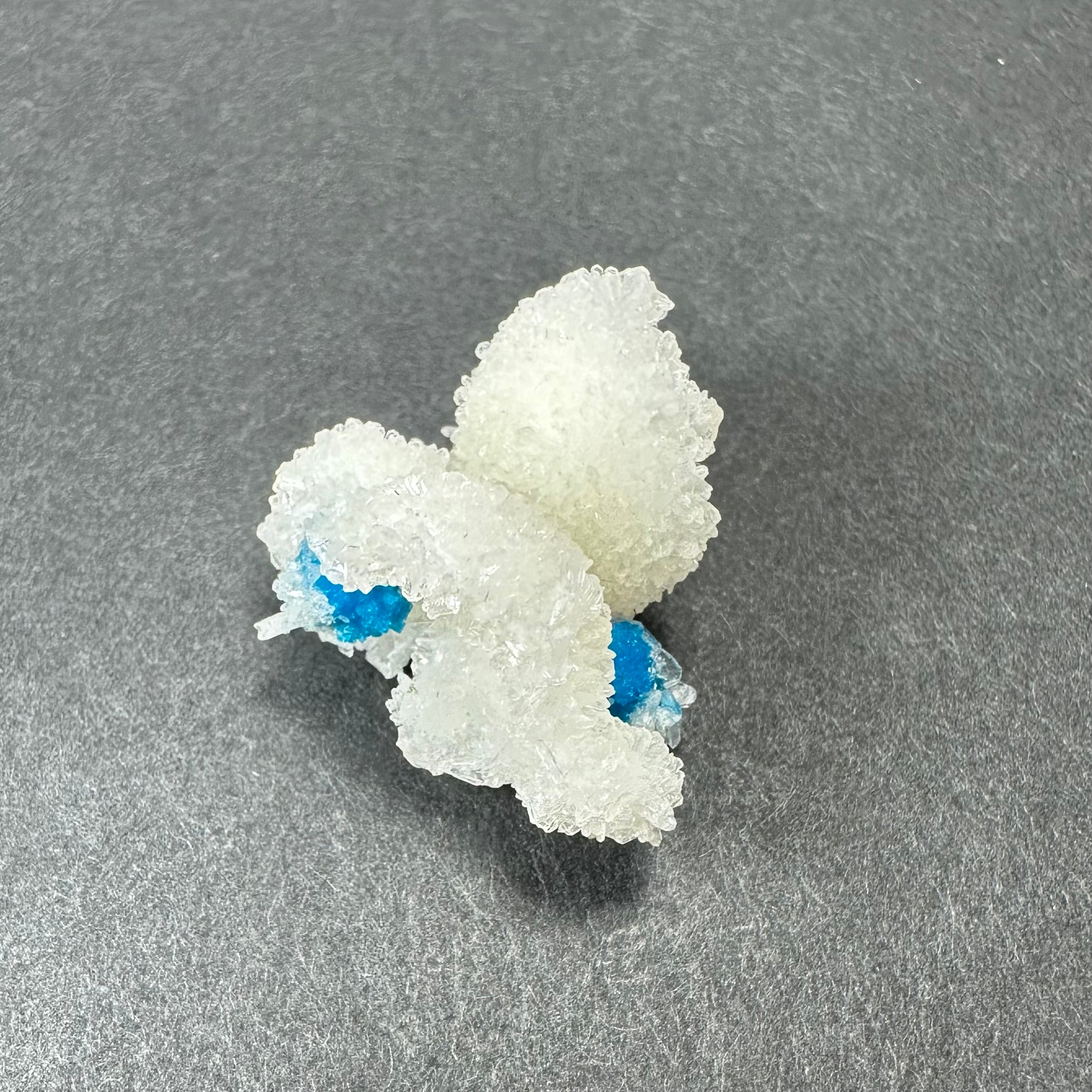 Cavansite Ball 'Floaters' on Stilbite SM from Maharashtra, Pune, India | Minerals | Wiccan Center