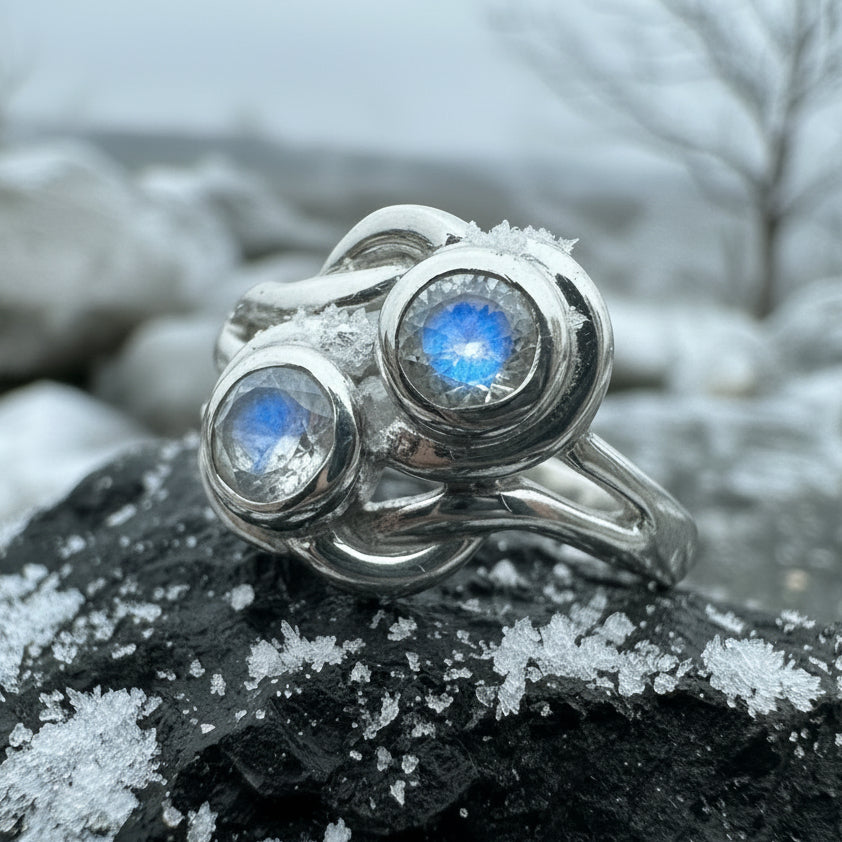 Goldevia Moonstone Ring | Ring | Wiccan Center