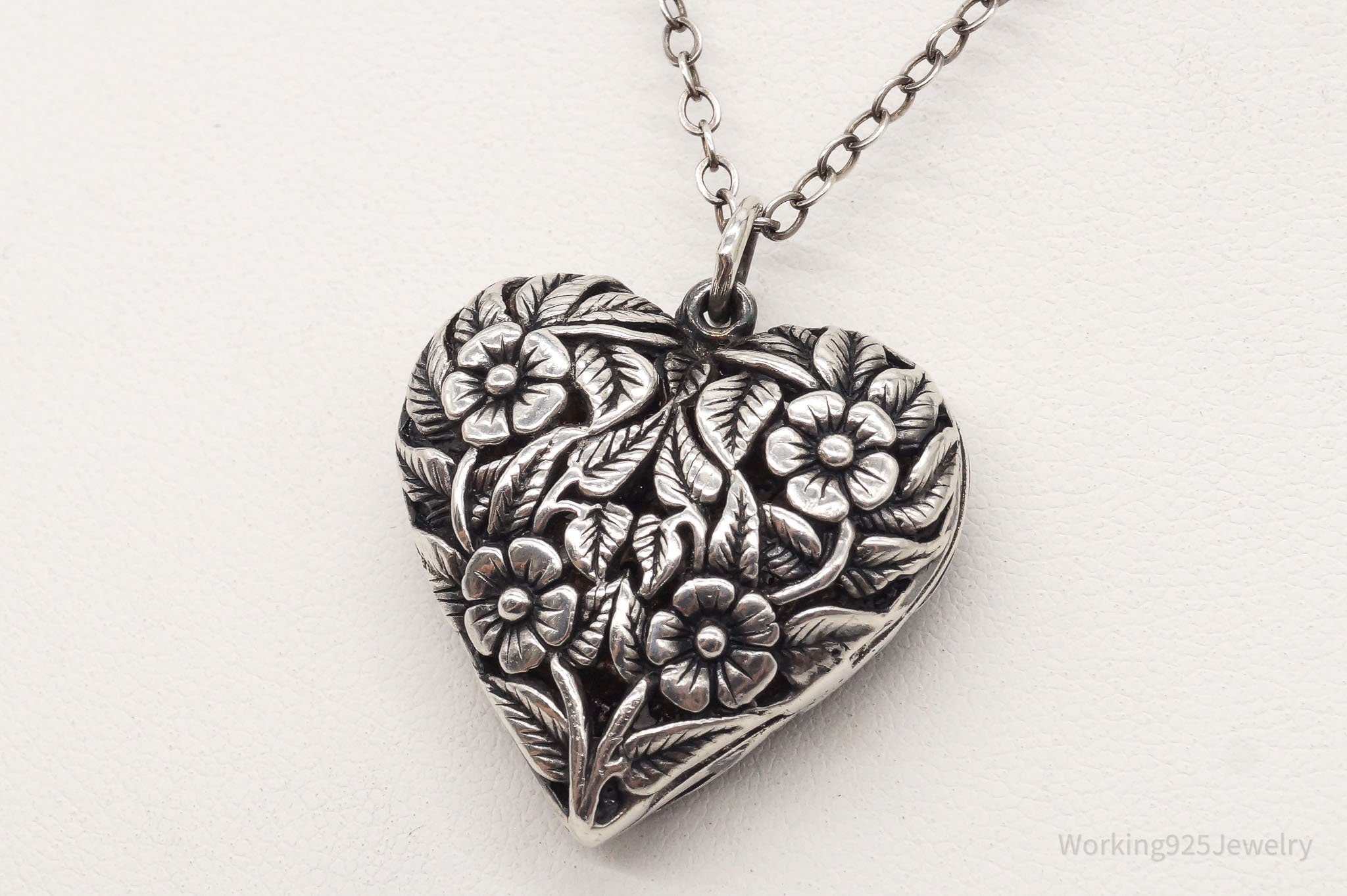 Vintage Large Heart and Flowers Sterling Silver Necklace | Jewelry > Necklaces > Pendants | Wiccan Center