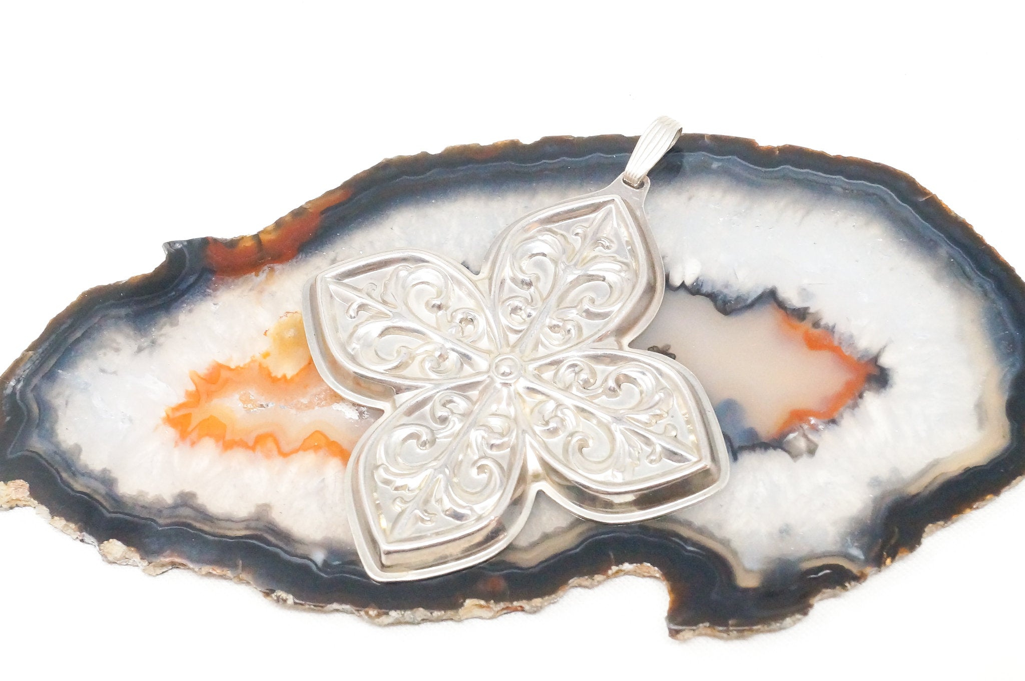 Beautiful Antique Designer Reed & Barton Repousse Sterling Silver Pendant | Jewelry > Necklaces > Pendants | Wiccan Center