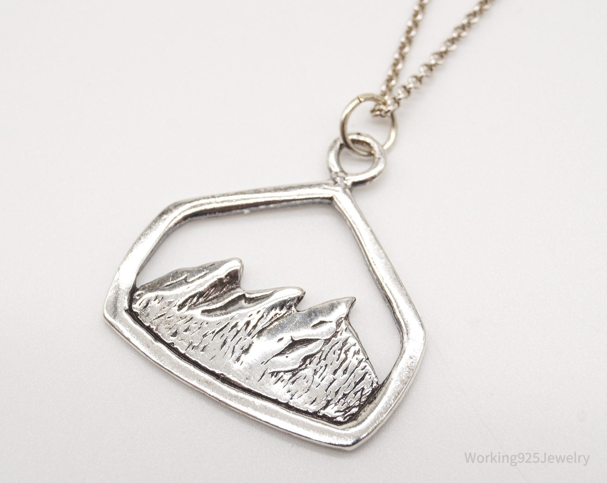Vintage Mountain View Sterling Silver Necklace | Jewelry > Necklaces > Pendants | Wiccan Center
