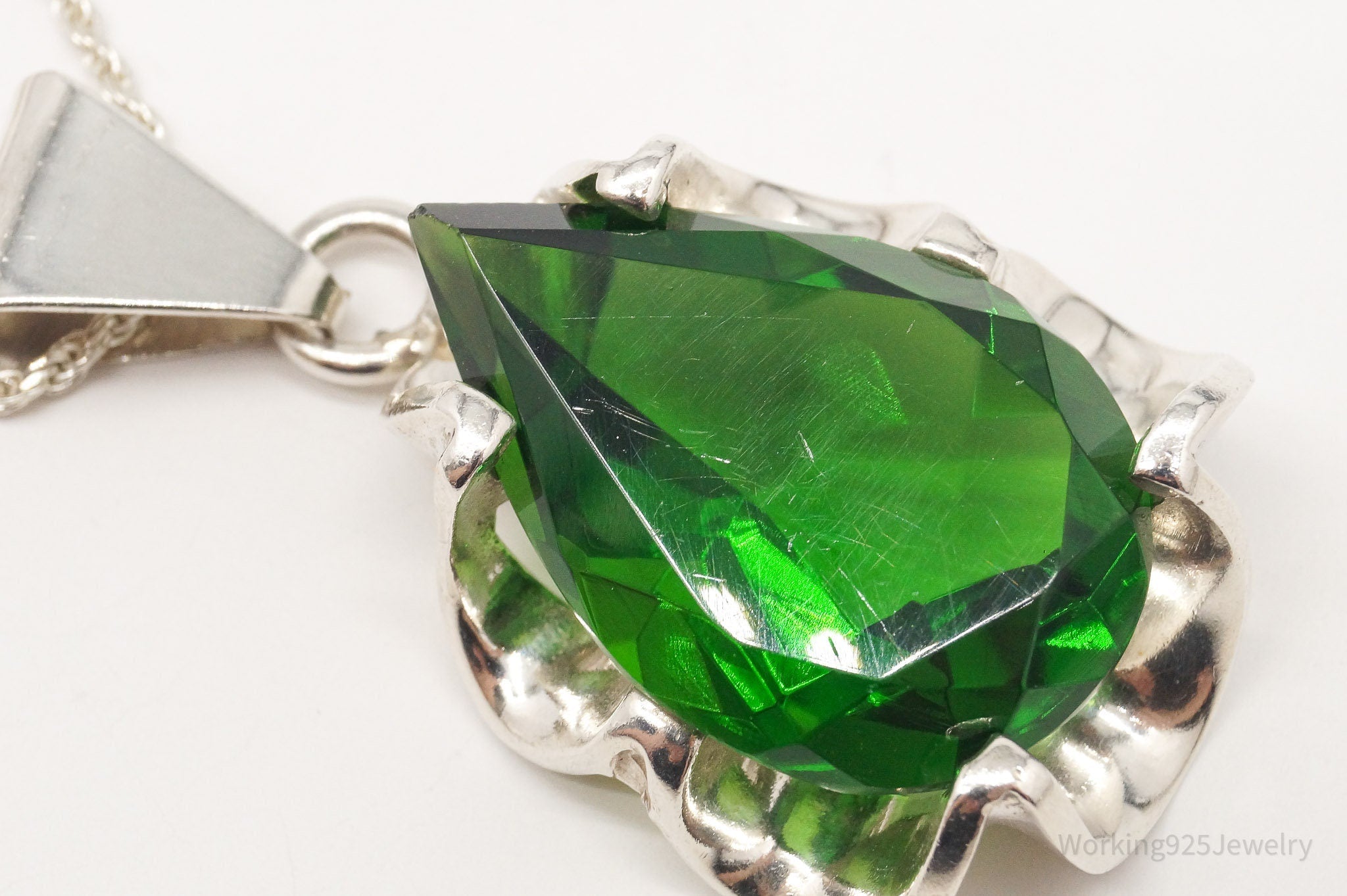 Vintage Large Glass Green Stone Sterling Silver Necklace 36" | Jewelry > Necklaces > Pendants | Wiccan Center
