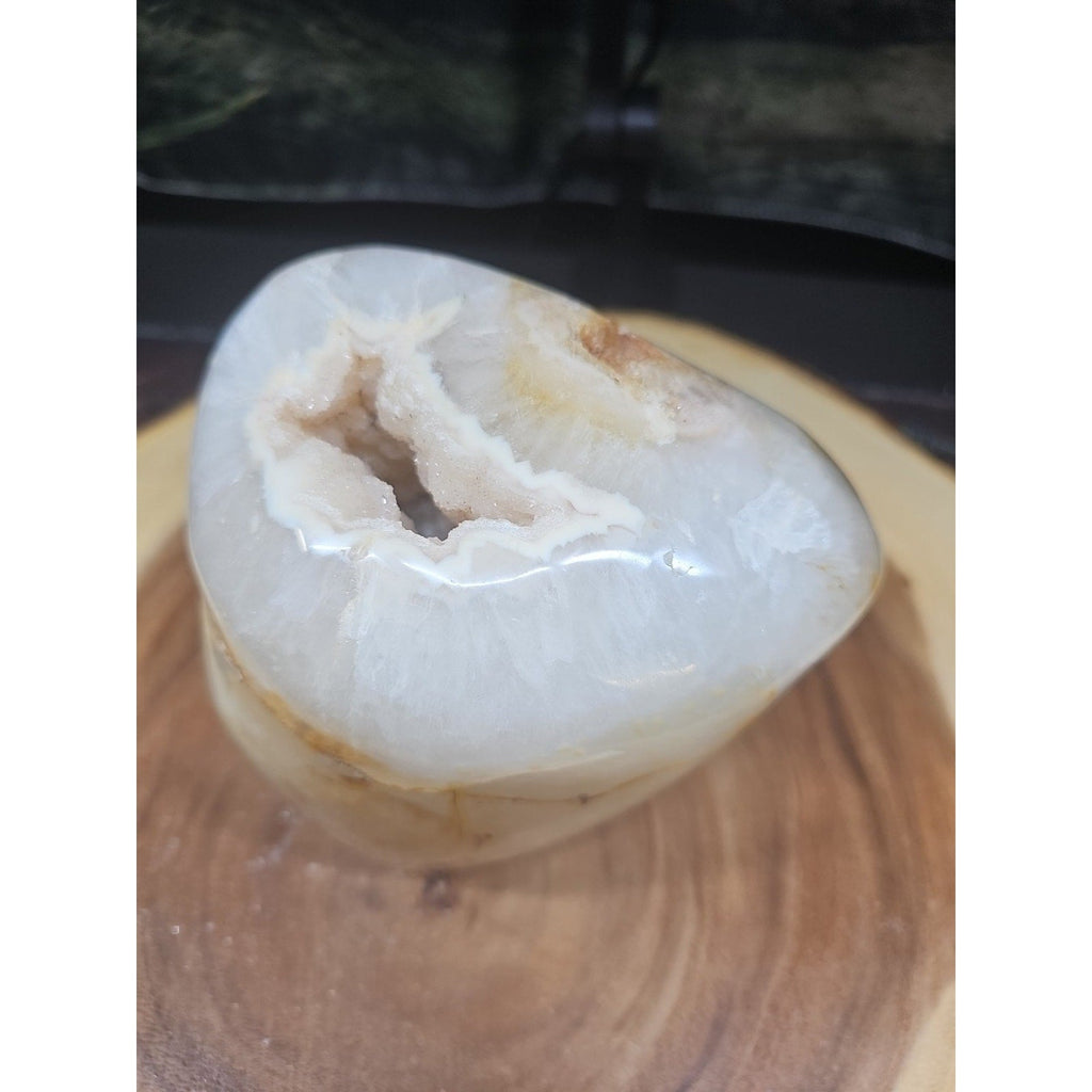 Natural 4.71lb Agate Carnelian Quartz Crystal Geode | Geodes & Clusters | Wiccan Center