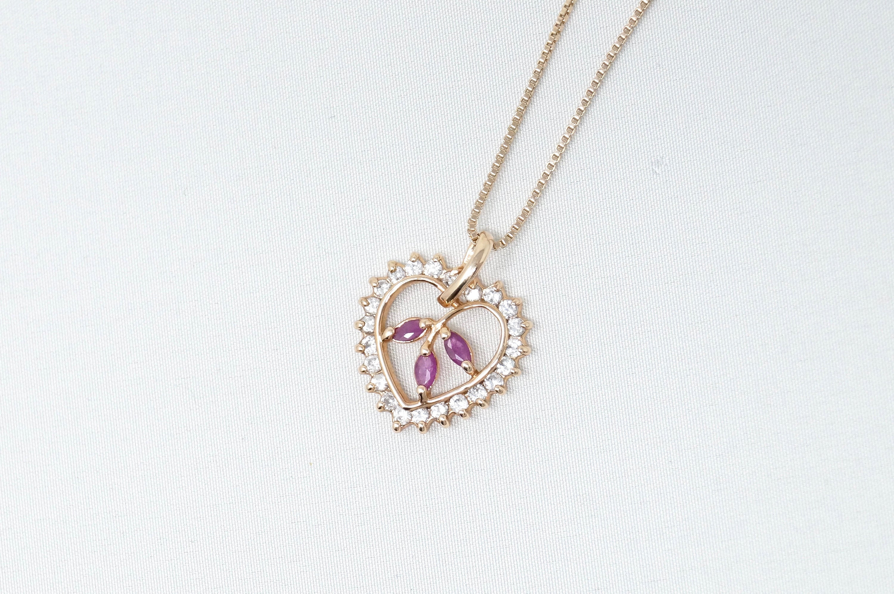Vtg Ruby Simulated Heart Accented Rose Gold Vermeil Sterling Silver Necklace 18" | Jewelry > Necklaces > Pendants | Wiccan Center