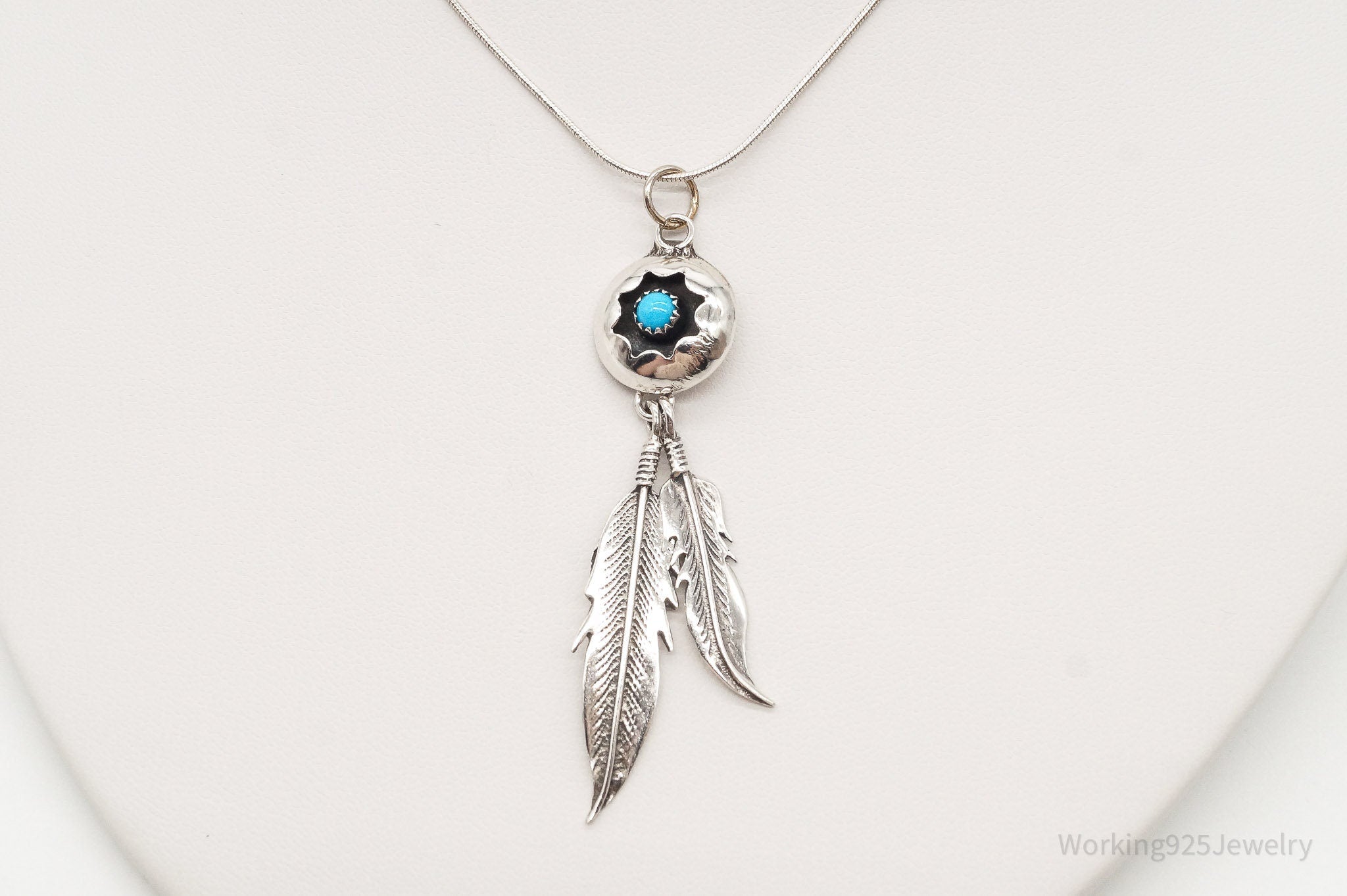 Vintage Native American Turquoise Sterling Silver Necklace | Jewelry > Necklaces > Pendants | Wiccan Center
