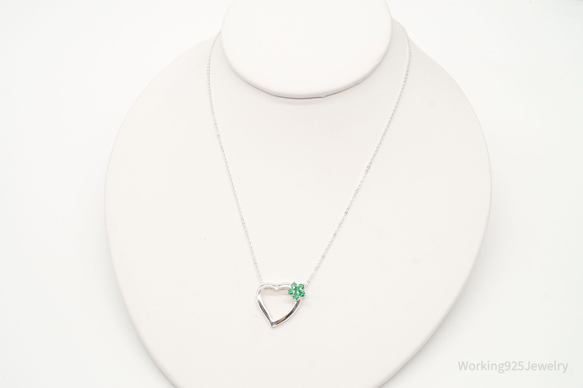 Vintage Designer Avon Green Cubic Zirconia Heart Sterling Silver Necklace | Jewelry > Necklaces > Pendants | Wiccan Center