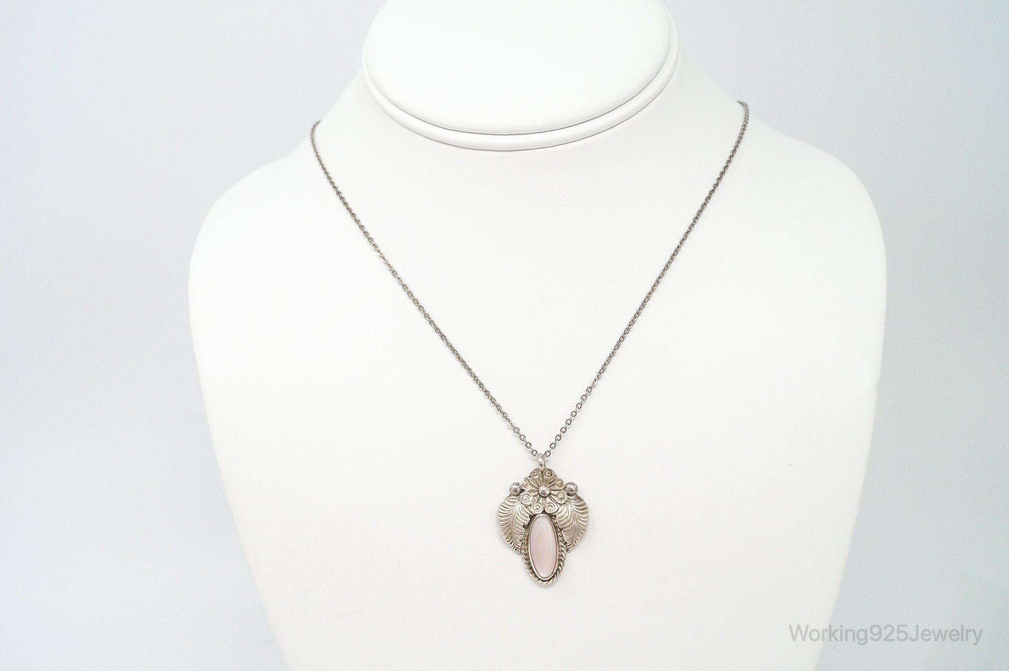 Vintage Native America F. Chee Pink Mother Of Pearl Sterling Silver Necklace | Jewelry > Necklaces > Pendants | Wiccan Center