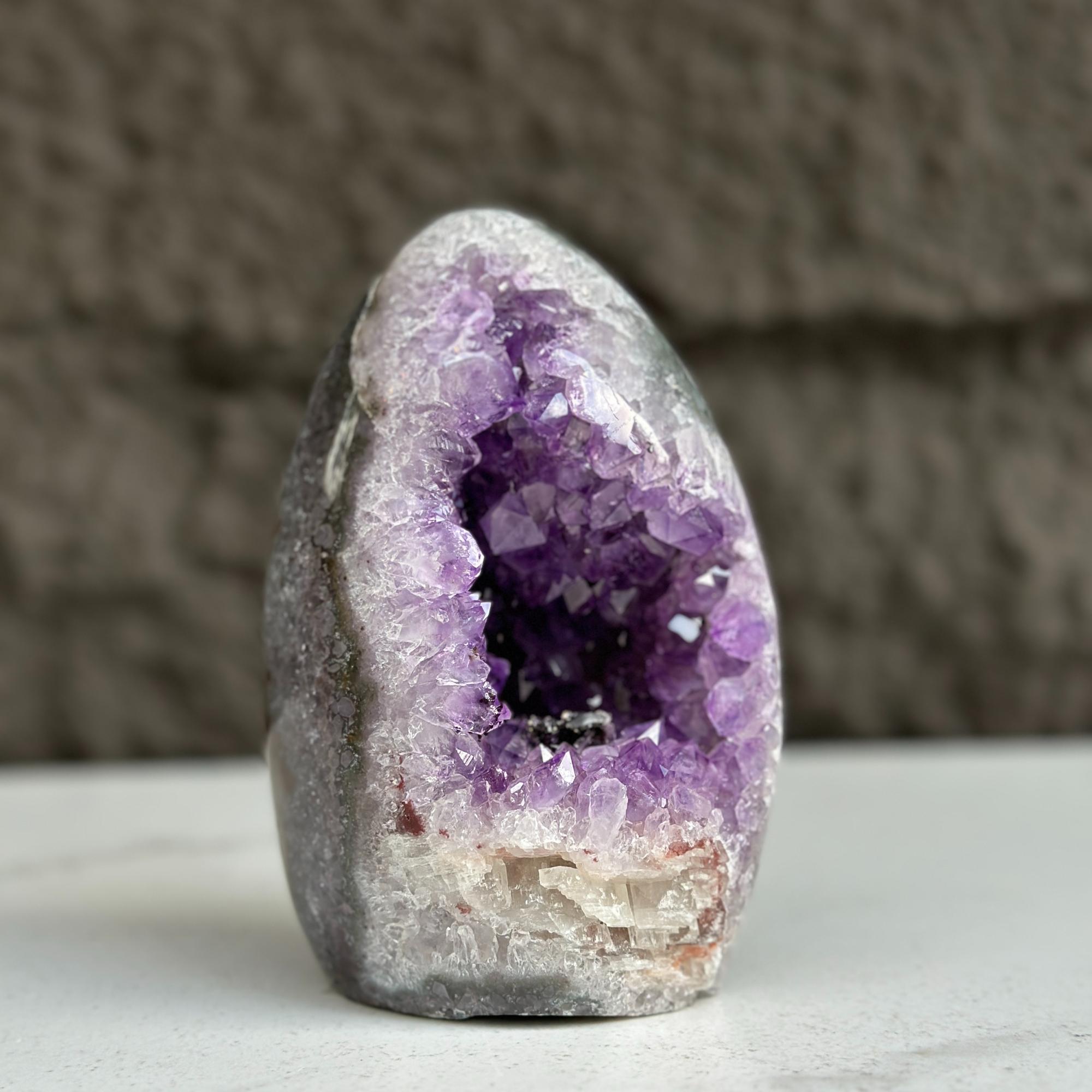 Natural Quartz Amethyst Geode Egg | | Wiccan Center