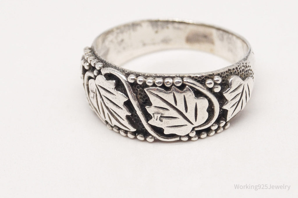 Vintage Leaves Sterling Silver Band Ring - Size 6.5 | Jewelry > Rings | Wiccan Center