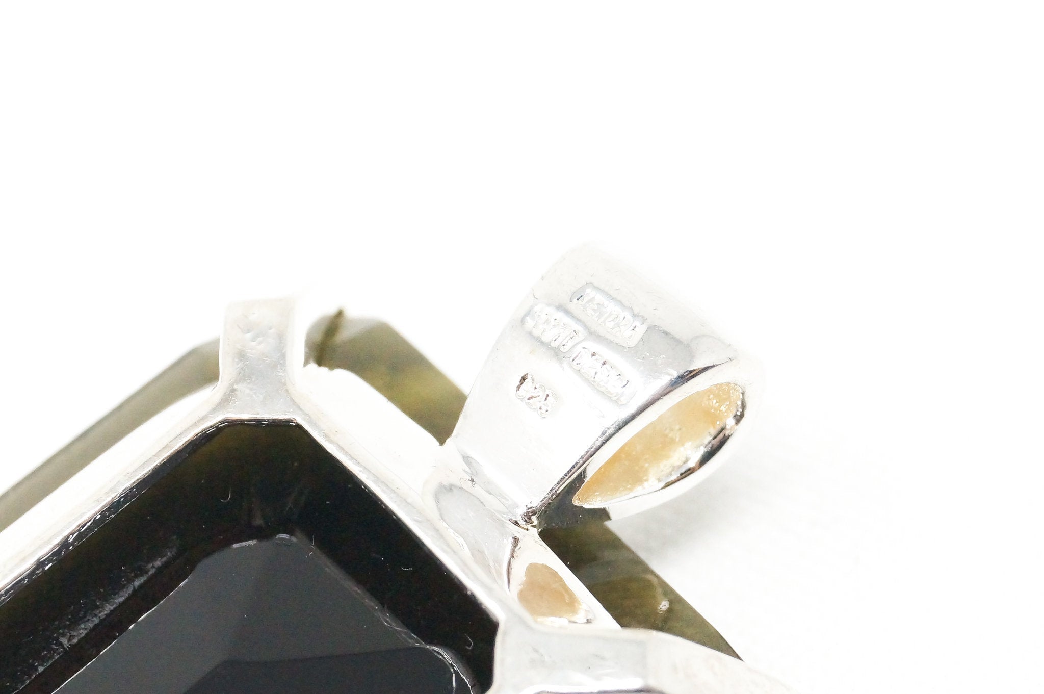 Vintage Large Designer Kendra Scott Glass Sterling Silver Necklace Pendant | Jewelry > Necklaces > Pendants | Wiccan Center