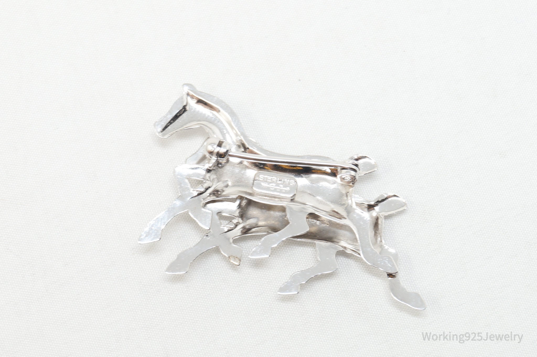 Vintage Designer Carl Art Horse Lover Sterling Silver Brooch Pin | Jewelry > Necklaces > Pendants | Wiccan Center