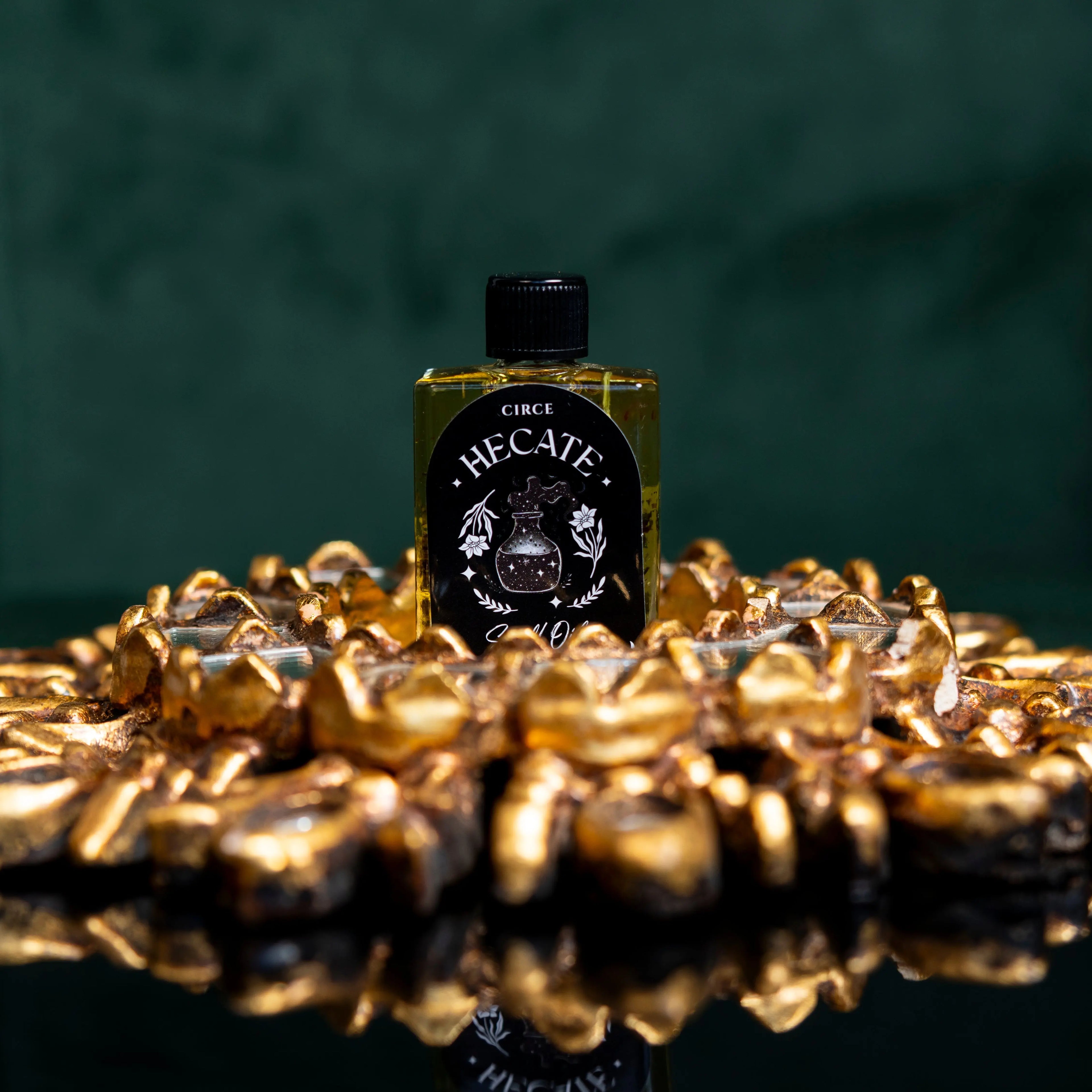 Hecate Spell Oil 1/2 oz for Protection, Crossroads & Spiritual Guidance | Ritual Oil | | Wiccan Center